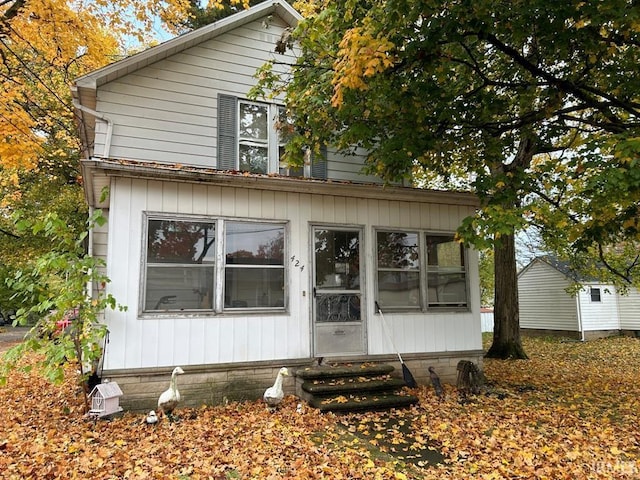 view of front of home featuring entry steps