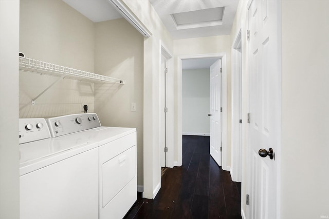 904 S Deer Run, Ellettsville, IN 47429 - clothes washing area with dark wood-style floors, baseboards, laundry area, attic access, and independent washer and dryer