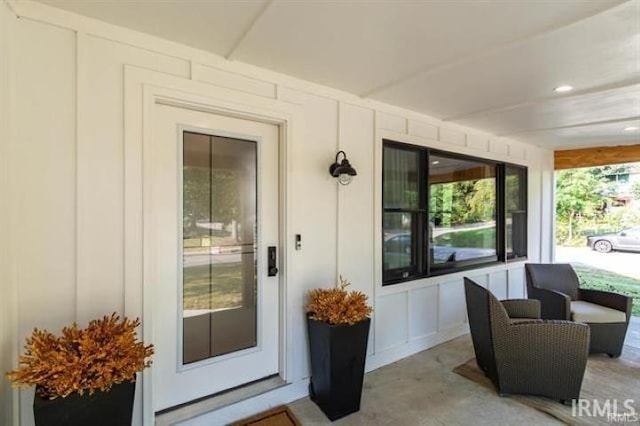 entrance to property with covered porch