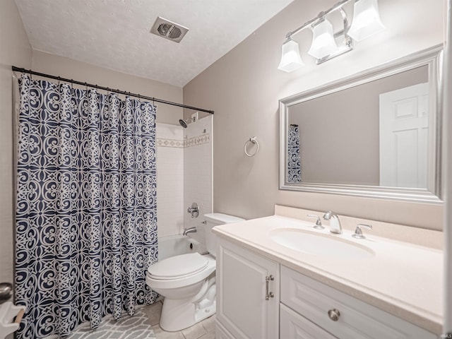 full bathroom with visible vents, toilet, vanity, shower / bath combo, and a textured ceiling