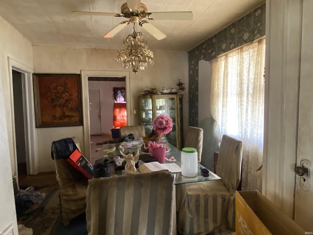 dining room featuring ceiling fan