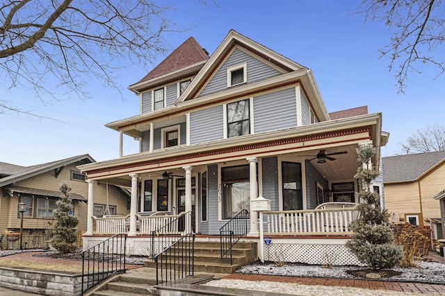 view of front facade featuring covered porch and ceiling fan