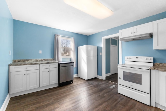 kitchen featuring baseboards, under cabinet range hood, dark wood finished floors, white cabinets, and white appliances