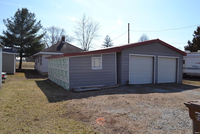 view of detached garage