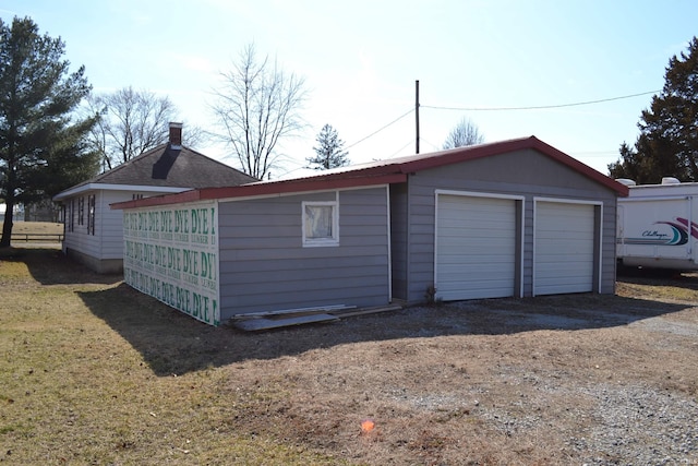 view of detached garage