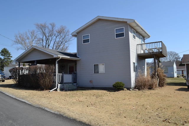 view of side of property