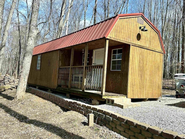 view of outdoor structure with a porch