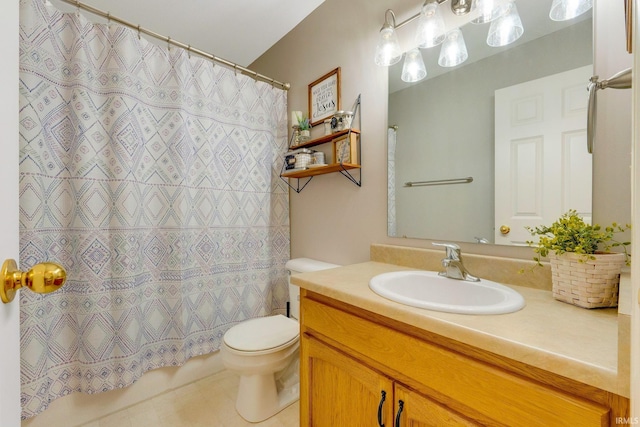 full bath featuring curtained shower, toilet, and vanity