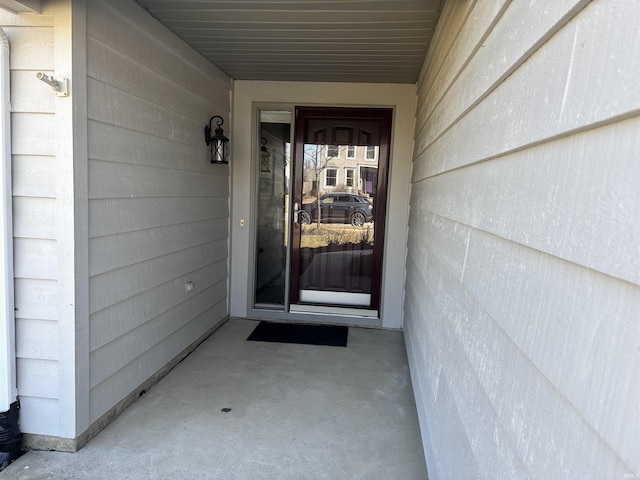 view of property entrance