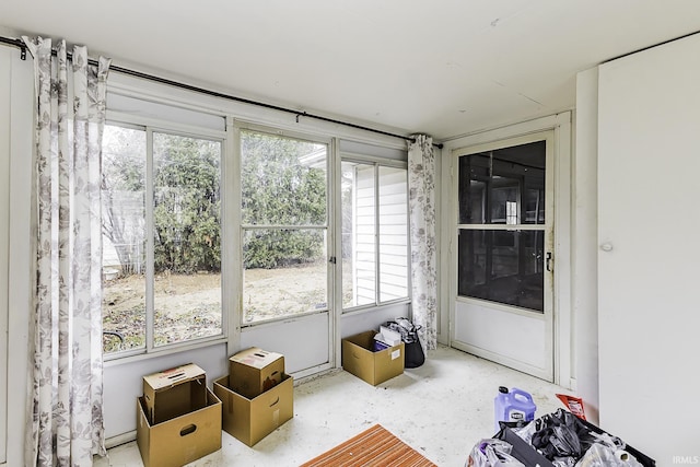 view of sunroom / solarium