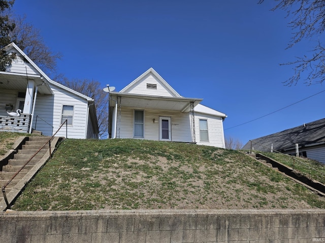 view of front facade featuring a porch