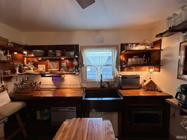 bar with a sink