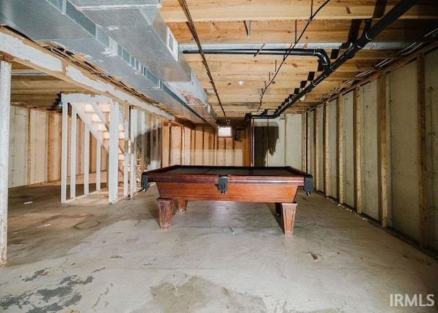 recreation room featuring concrete flooring and billiards