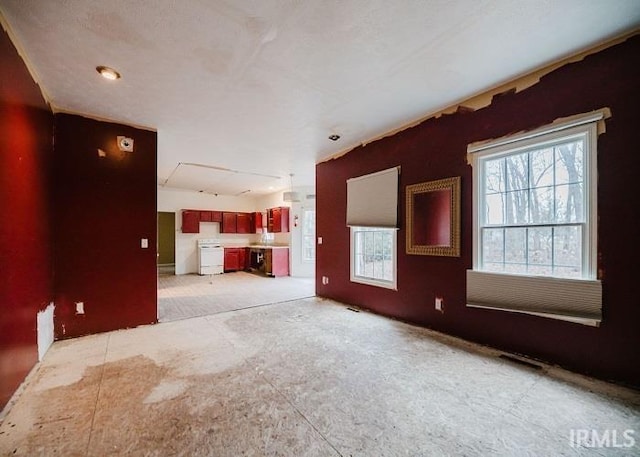 view of unfurnished living room