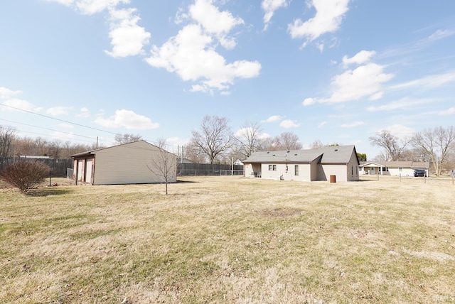 view of yard featuring fence