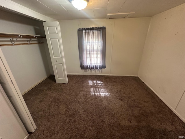 1130 N Lindsay St, Kokomo, IN 46902 - unfurnished bedroom featuring a closet, baseboards, and carpet