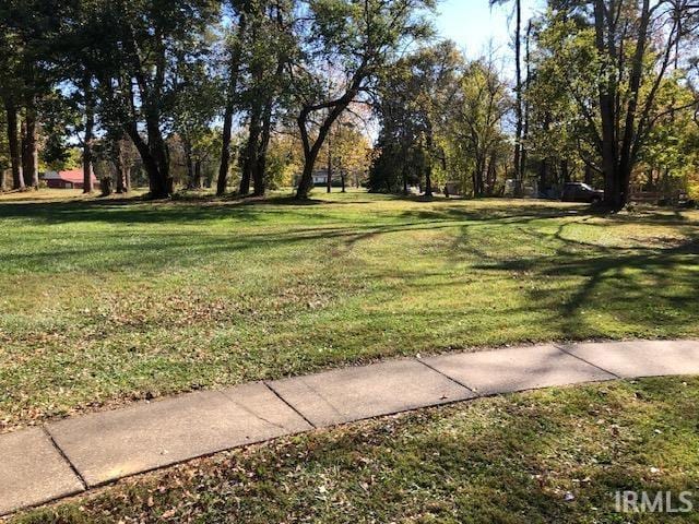 9420 Darmstadt Rd, Evansville, IN 47710 - view of yard