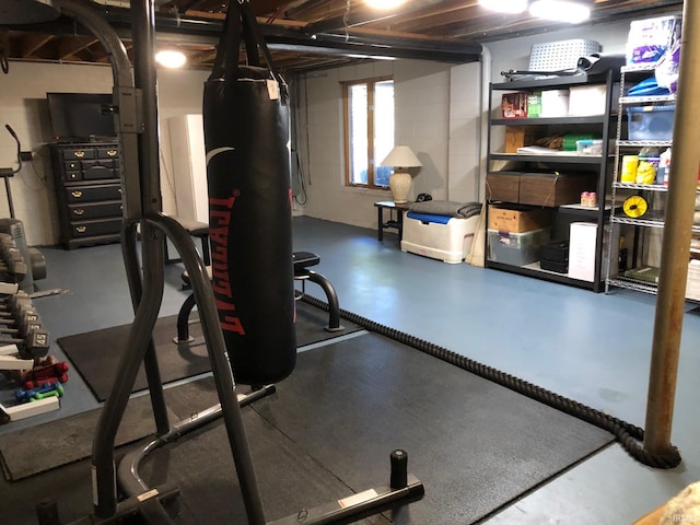9420 Darmstadt Rd, Evansville, IN 47710 - view of exercise room