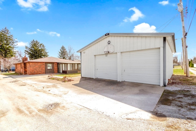 416 Maple St, Tipton, IN 46072 - view of detached garage