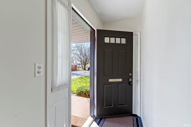 416 Maple St, Tipton, IN 46072 - entrance foyer featuring lofted ceiling