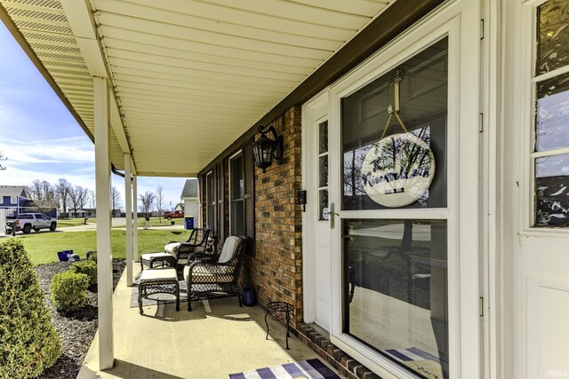 view of patio / terrace with covered porch