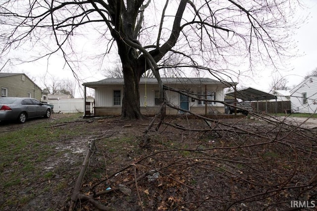 1620 Shelby Ave, Evansville, IN 47714 - view of front of property featuring fence
