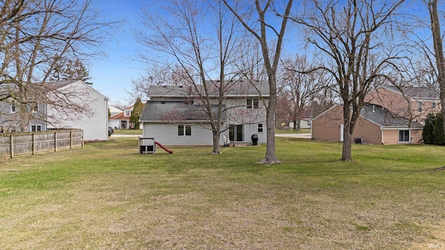 6027 Old Brook Dr, Fort Wayne, IN 46835 - view of yard