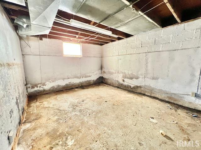 5011 Big Cynthiana Rd, Evansville, IN 47720 - view of basement