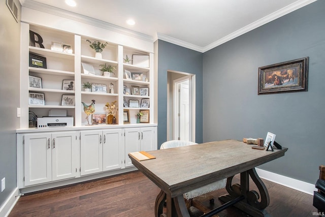 dining area with dark wood-style floors, visible vents, crown molding, and baseboards