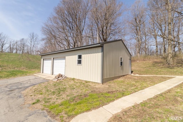 2645 S Greensboro Pike, New Castle, IN 47362 - view of outdoor structure with an outdoor structure