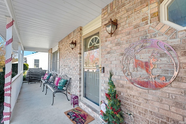 view of patio featuring covered porch