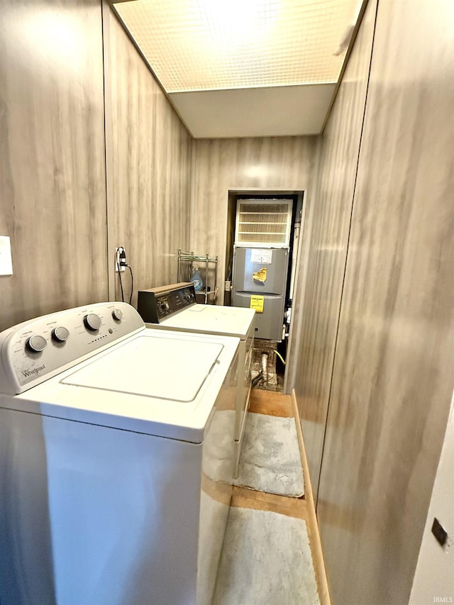 603 N Maple St, Converse, IN 46919 - washroom with independent washer and dryer and laundry area