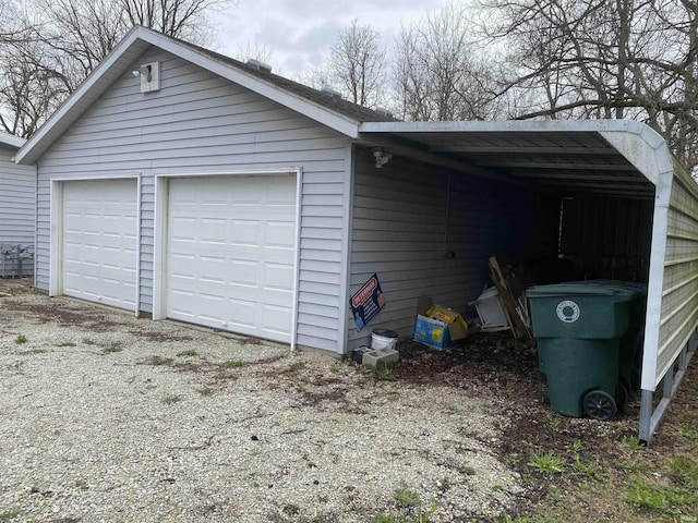 garage featuring a garage