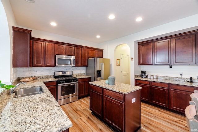 5424 W Hoge Dr, Bloomington, IN 47403