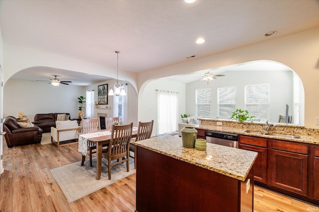 5424 W Hoge Dr, Bloomington, IN 47403