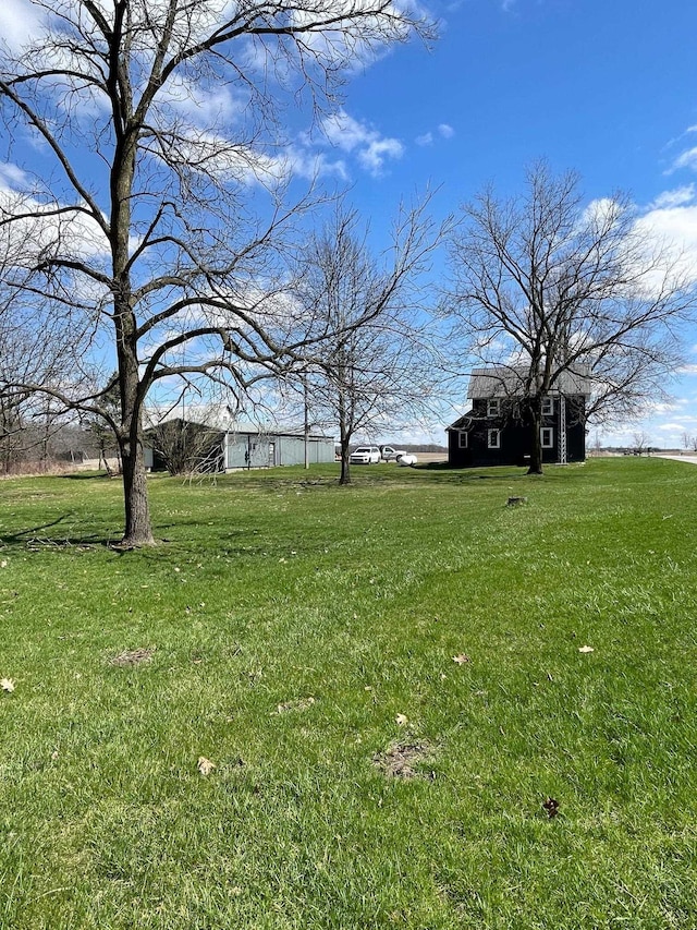 1460 E US Highway 20, Angola, IN 46703 - view of grassy yard