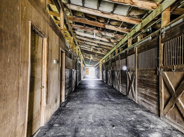 411 S County Road 550 E, Selma, IN 47383 - view of stable