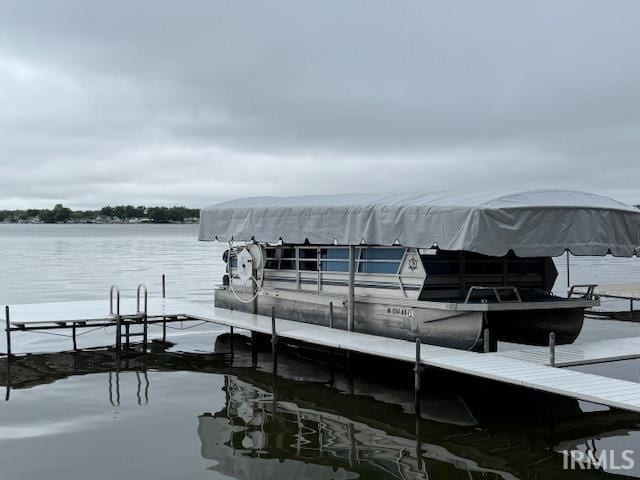 2807 Barrett Rd, Rochester, IN 46975 - dock featuring a water view