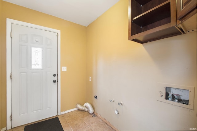 51821 Trowbridge Ln, South Bend, IN 46637 - washroom with baseboards, hookup for a gas dryer, laundry area, and washer hookup