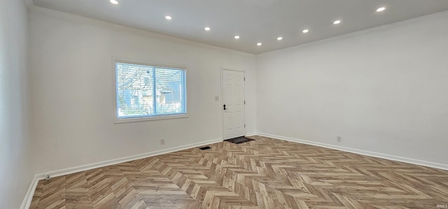 910 Harriet St, Evansville, IN 47710 - unfurnished room featuring crown molding, baseboards, and recessed lighting