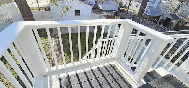 910 Harriet St, Evansville, IN 47710 - view of balcony