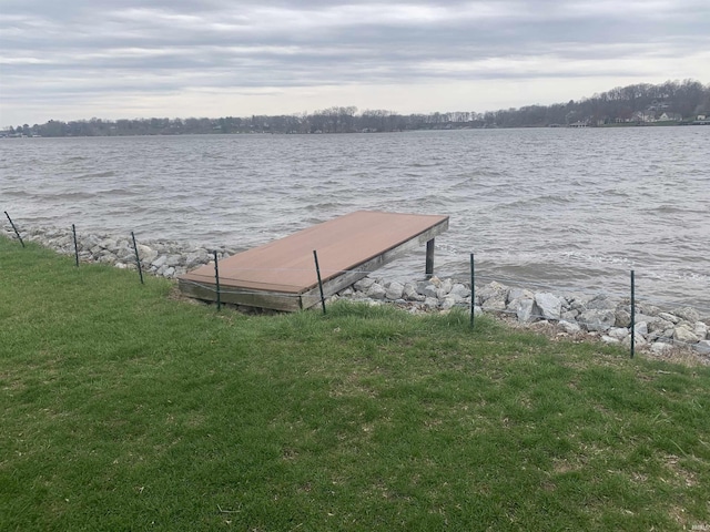 10509 N Lakeview Dr, Monticello, IN 47960 - dock area featuring a water view