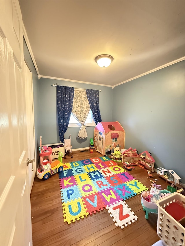 2224 S 350 W, Russiaville, IN 46979 - rec room featuring ornamental molding and wood finished floors