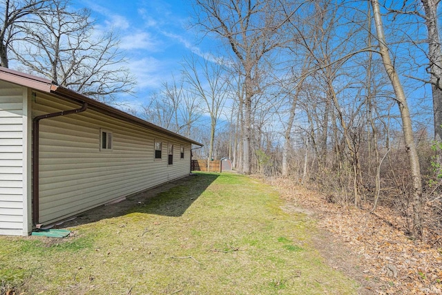 619 Widaman St, Warsaw, IN 46580 - view of yard