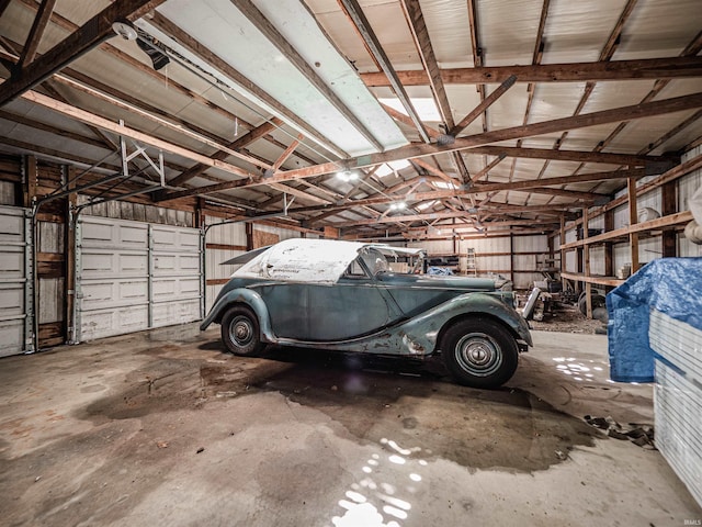 8901 Vienna Rd, Evansville, IN 47720 - view of garage