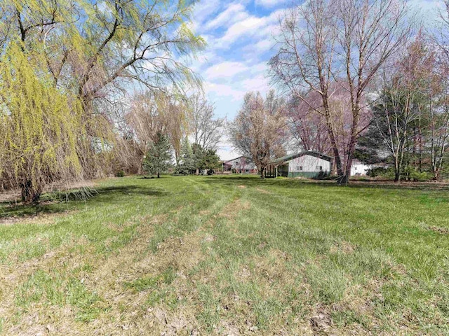 2801 W 700 S, Claypool, IN 46510 - view of yard