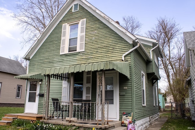 view of front facade with a porch