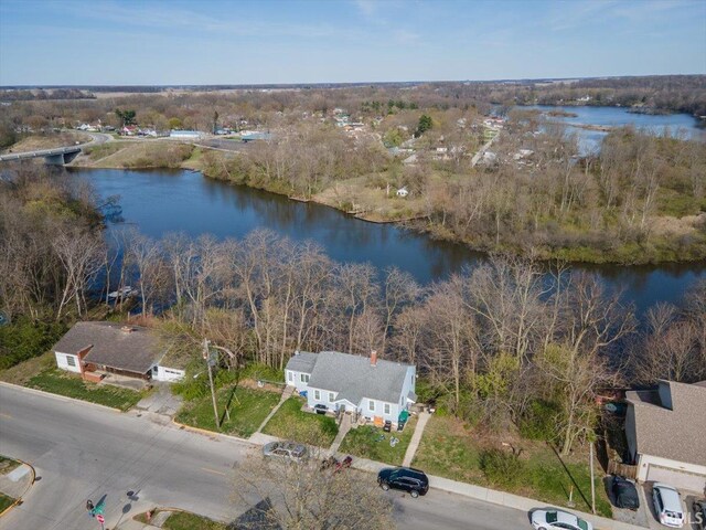 207 Bluff St, Monticello, IN 47960