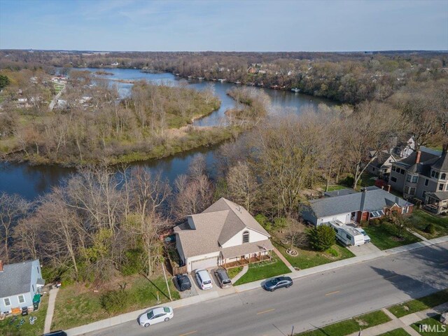 207 Bluff St, Monticello, IN 47960