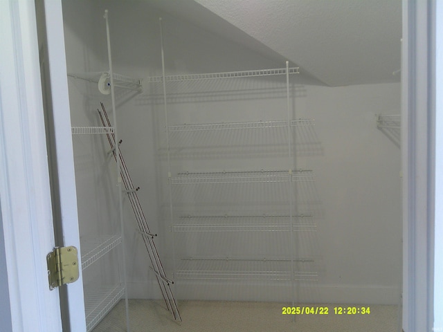 1080 Ln 210 Hamilton Lk, Hamilton, IN 46742
